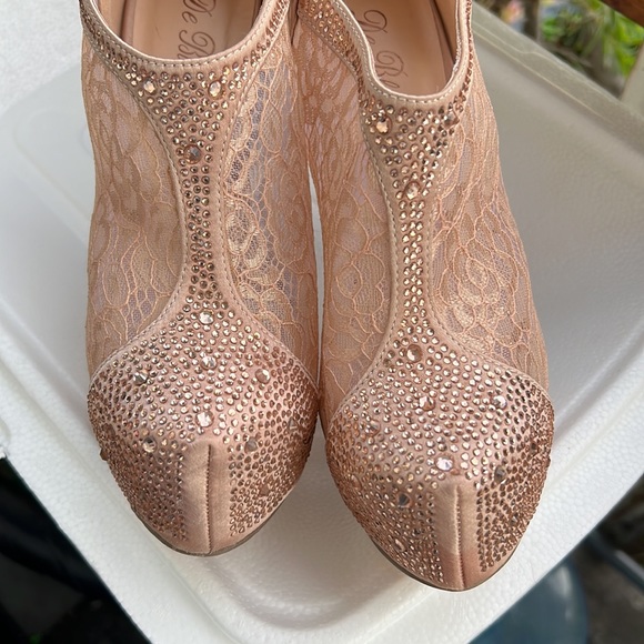 Womens gold rose high heels - Picture 7 of 12